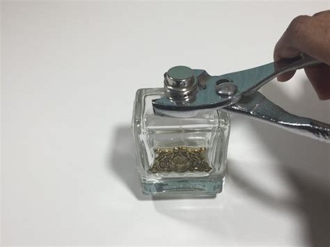 How to Repair a Jammed Nozzle on a Perfume Bottle